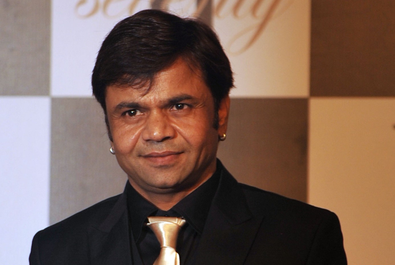 राजपालविरुद्ध २० लाख रूपैंया ‘धोकाधडी’को आरोप