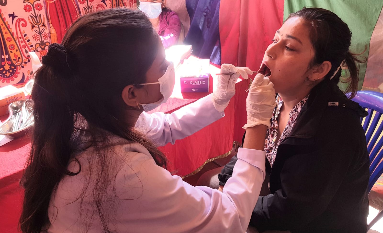 पाटन औद्योगिक क्षेत्रमा केएमसीको निःशुल्क स्वास्थ्य शिविर