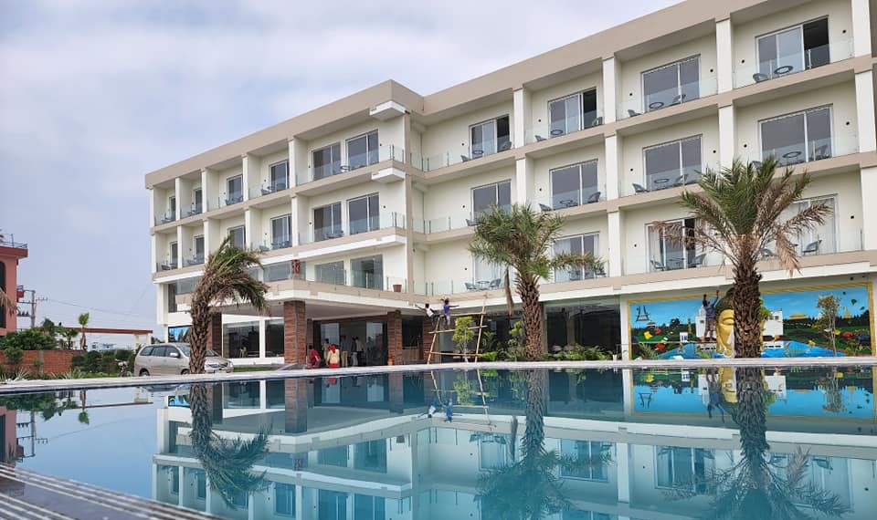 गौतम बुद्ध अन्तराष्ट्रिय विमानस्थल अगाडि क्यासिनाे सहितकाे चारतारे हाेटल सञ्चालनमा