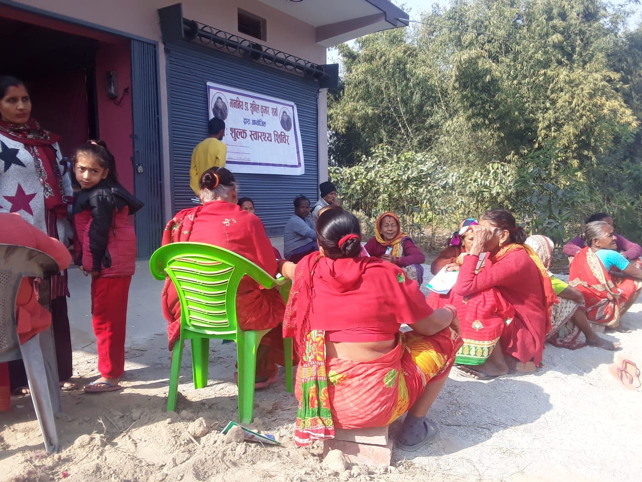 सांसद डा. सुनिल शर्माको निःशुल्क एम्बुलेन्स क्याम्पबाट १८५ बिरामी लाभान्वित