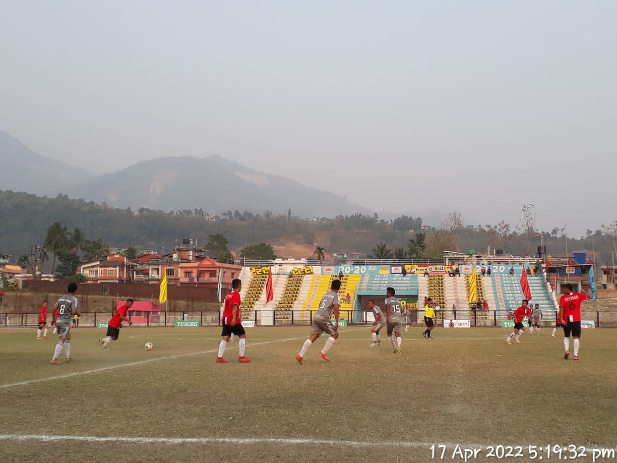 भेट्रान फुटवलमा धरान र दमक विजयी