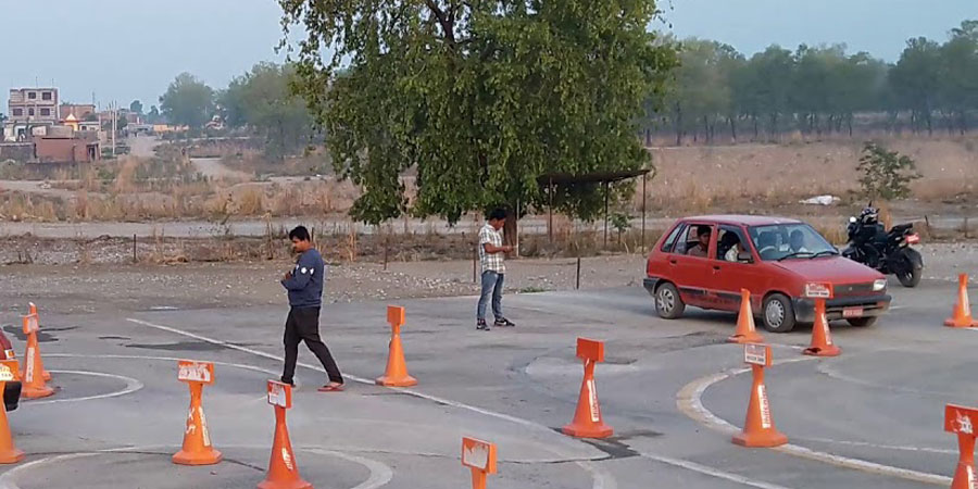 लुम्बिनी यातायातमा यसरी हुन्छ लाइसेन्स खरीद बिक्री