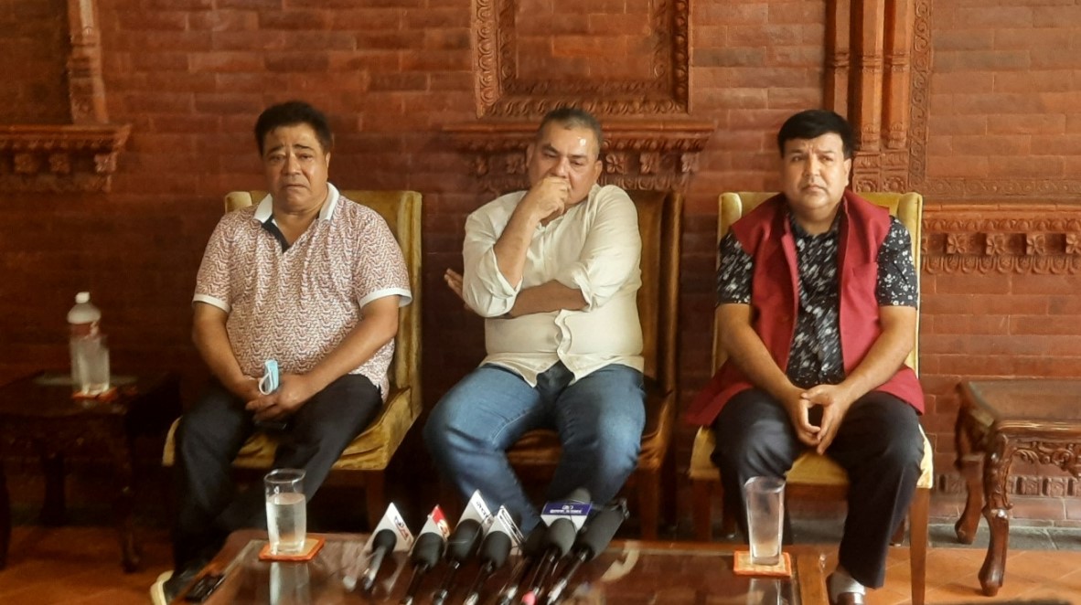 ‘सरकारका कारण स्वास्थ्य बीमा रोक्नुपरेको हो’ नीजि मेडिकल कलेज तथा शिक्षण अस्पताल