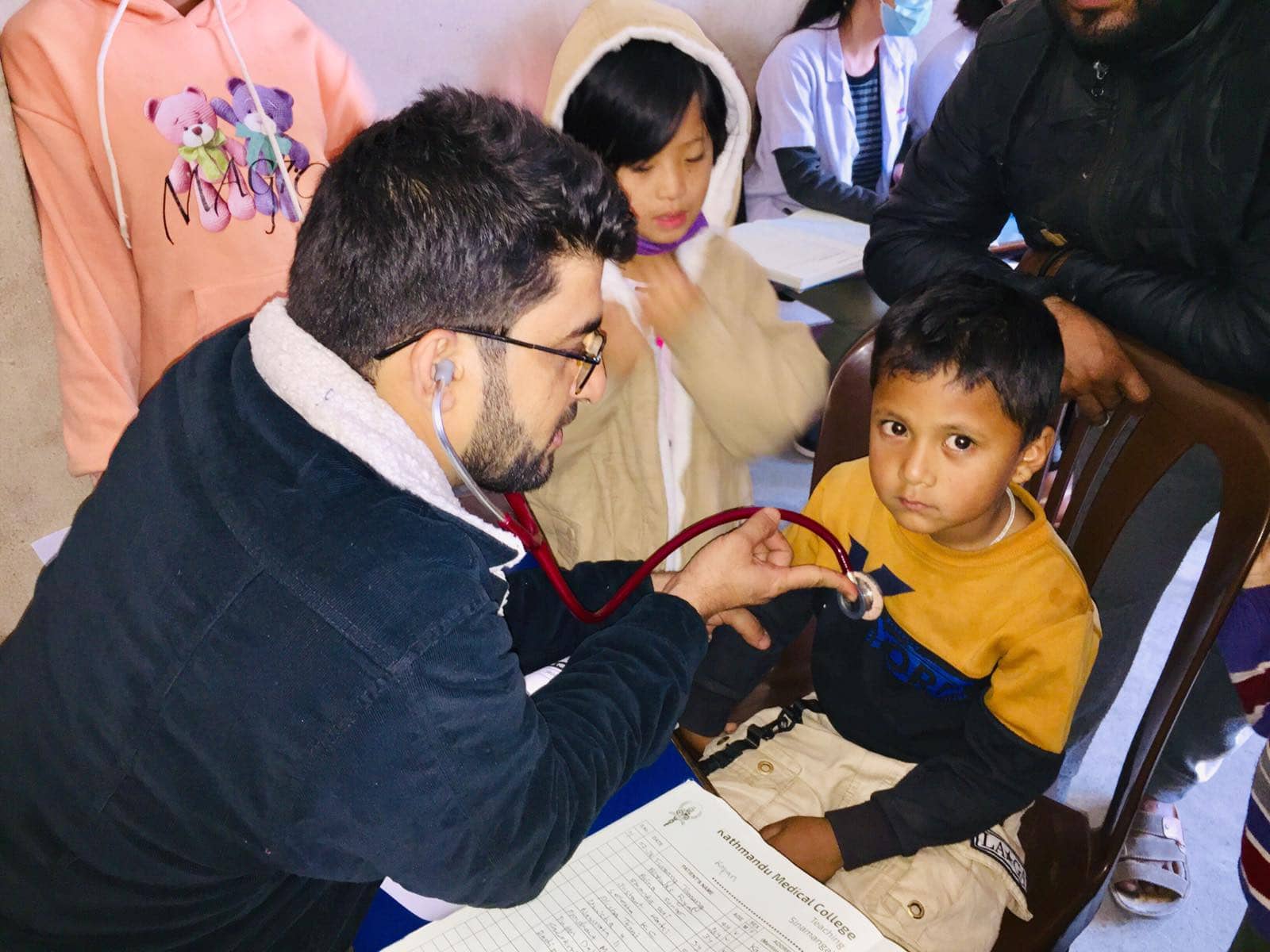 भण्डारी गुठीमा केएमसीको निःशुल्क स्वास्थ्य शिविर