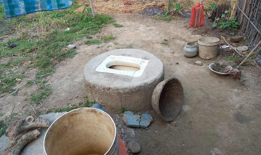 ‘भ्यूटावरका लागि अरबाैं आयाे, शाैचालयलाई सूकाे आएन’