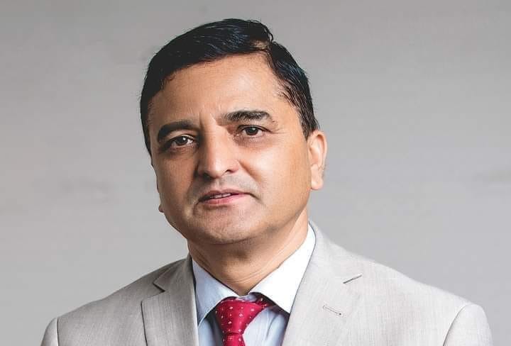 ‘दुई सय बर्ष बाँच्नुहोस, पदमा बसिरहनुहोस् !’ माधब नेपालसँग योगेशको चित्तदुखाई