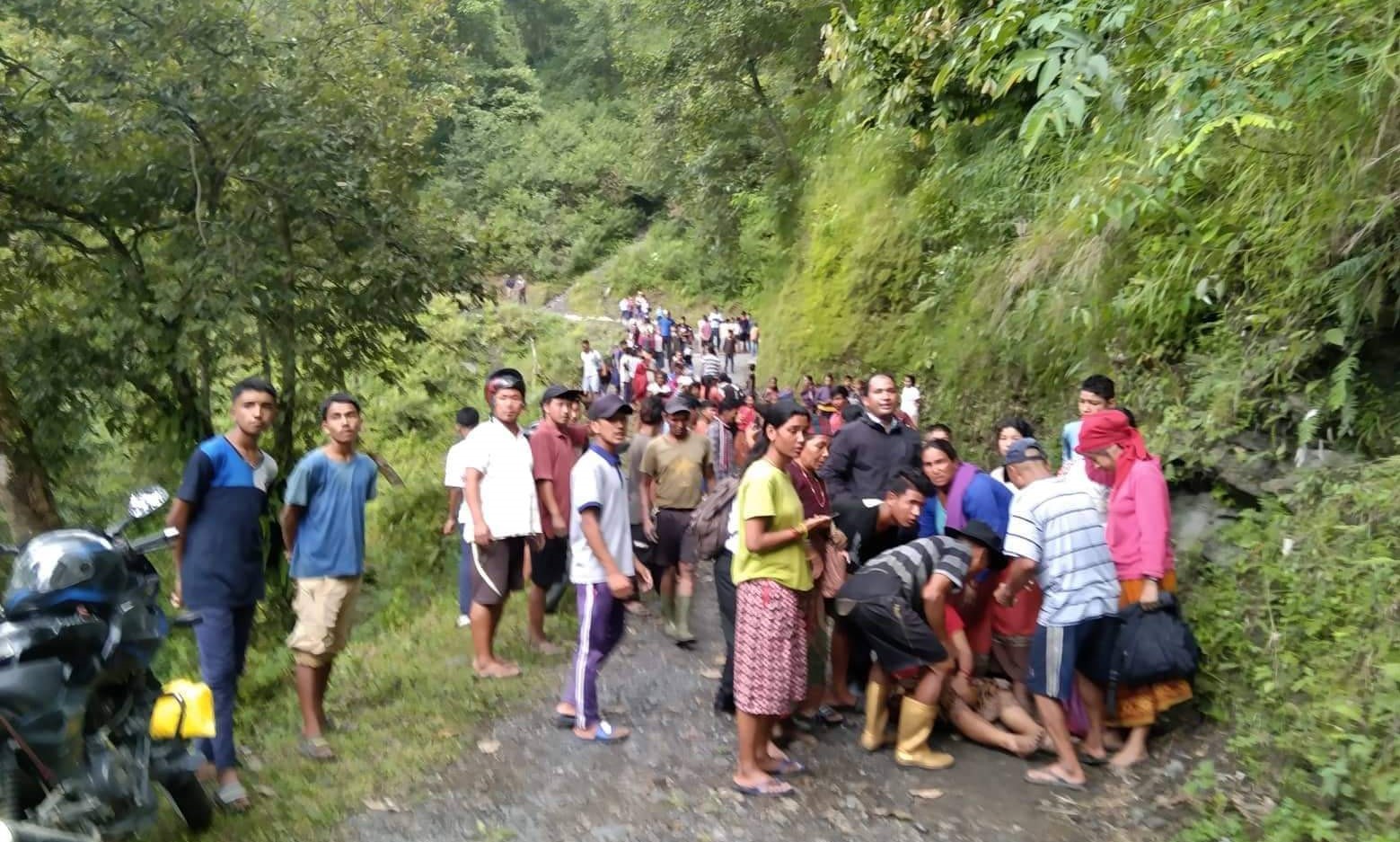लमजुङमा जिप दुर्घटना १५ घाइते, एकको अवस्था गम्भीर