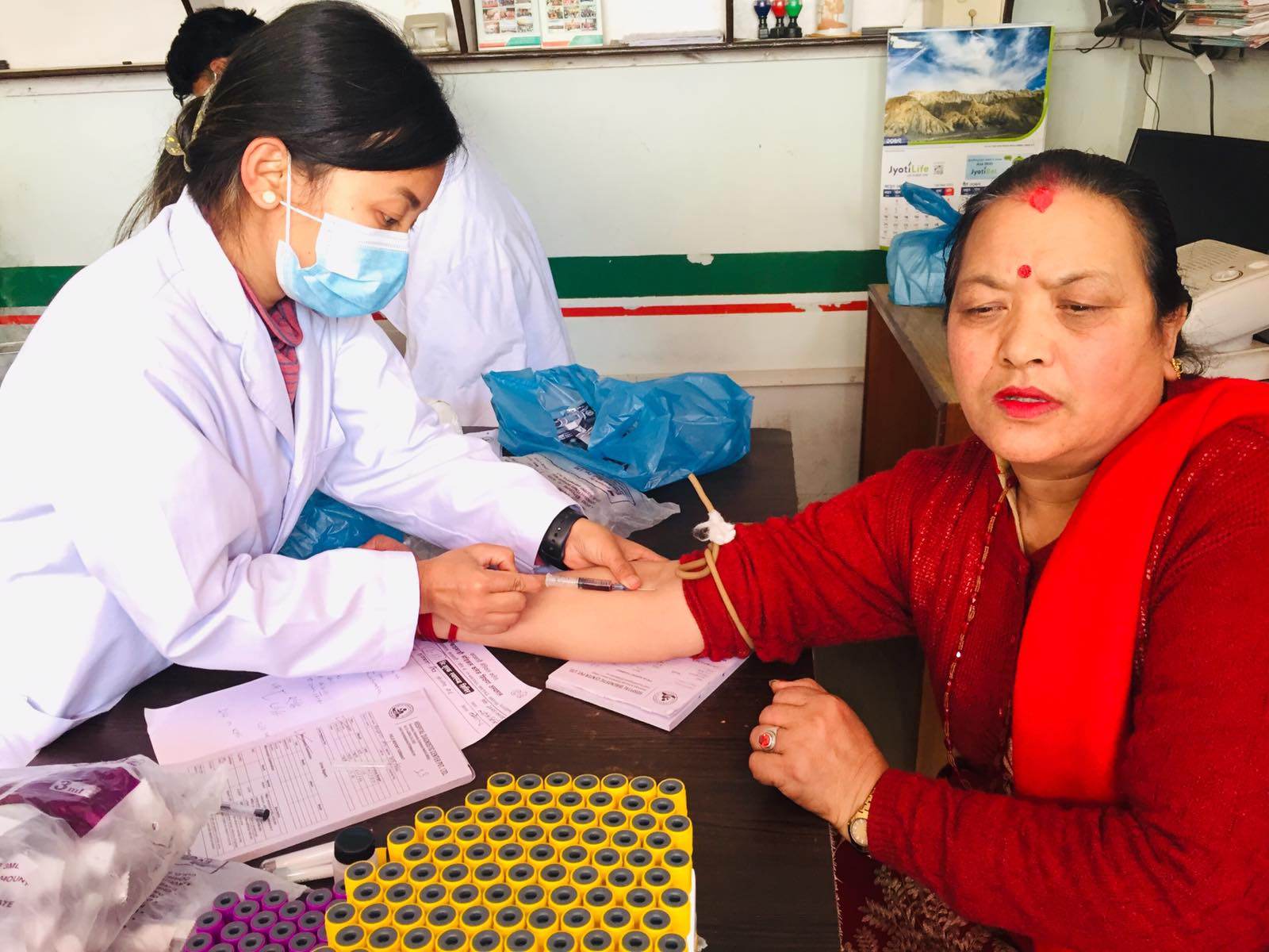 बागमति प्रदेशको राजधानी हेटौंडामा केएमसीको निःशुल्क स्वास्थ्य शिविर