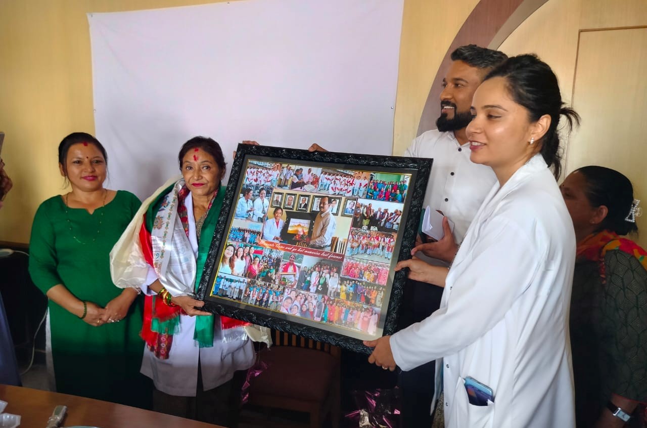 २५ वर्षसम्म एनएमसीमा सेवारत मेट्रोनको विदाई