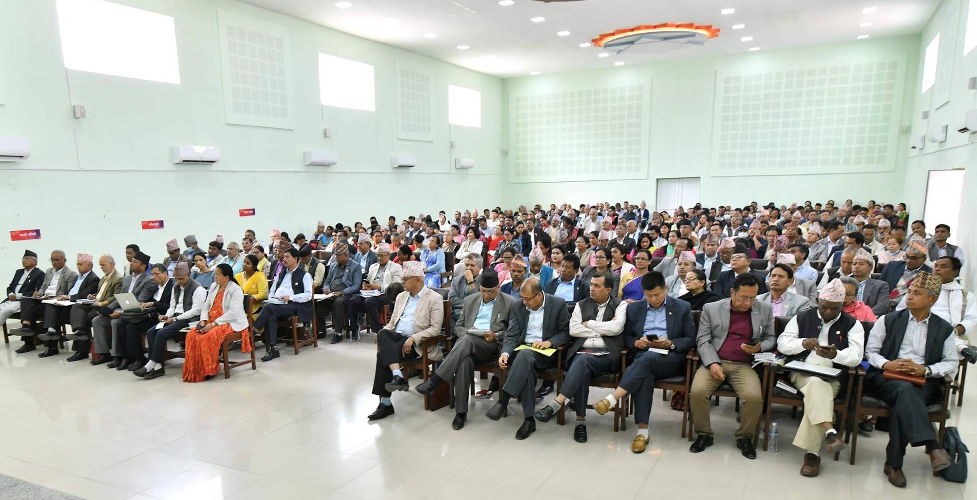 एमाले केन्द्रीय कमिटी बैठकः भुटानी शरणार्थी प्रकरणमा दोषी कोही नछुटून् र निर्दोष कोही नफसून्