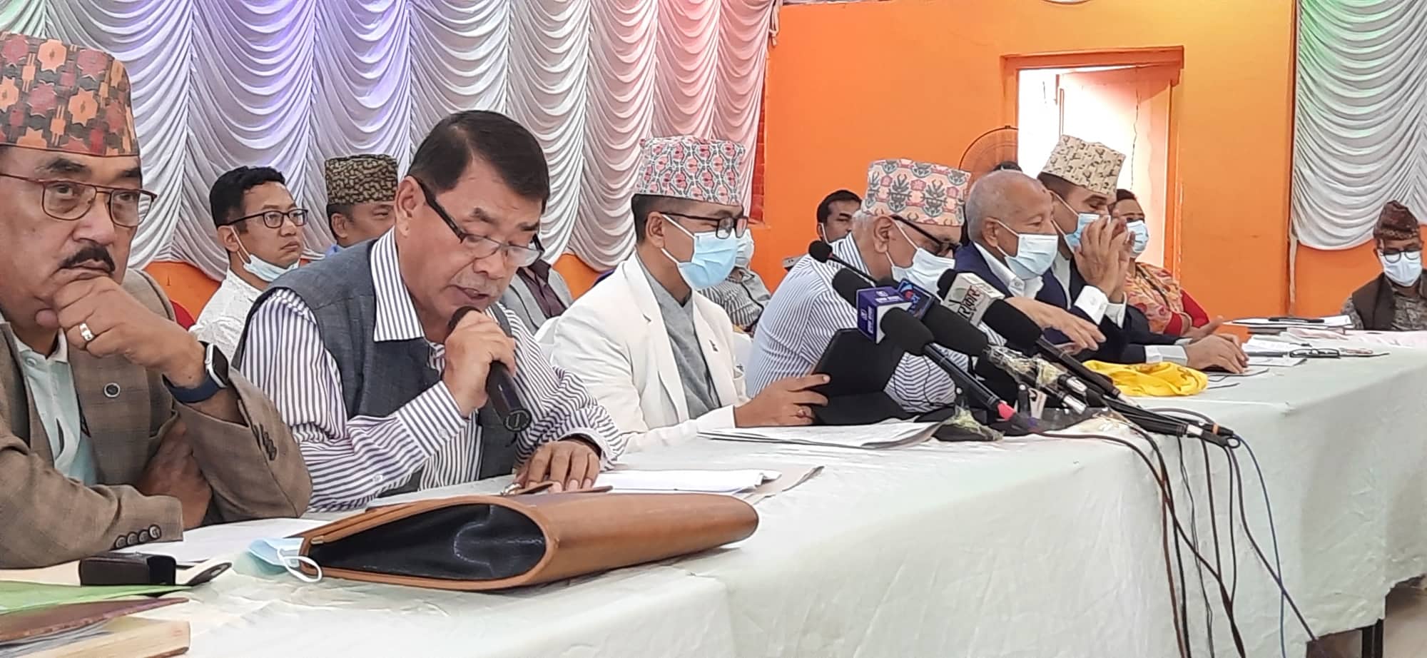 शान्ति प्रक्रिया त्रुटिपूर्ण, द्वन्द्वकाे एक सराेकारवाला राजसंस्थालाई वेवास्था