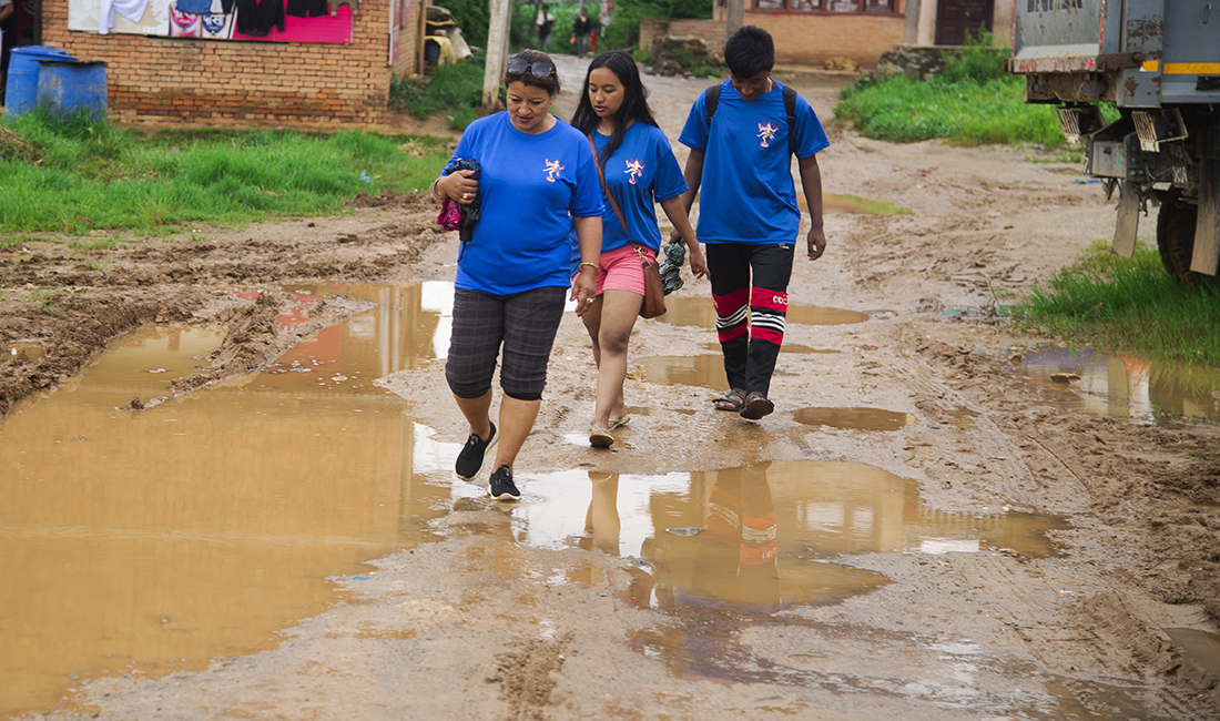 राजधानीका सडकको दुरावस्था (फोटो फिचर)