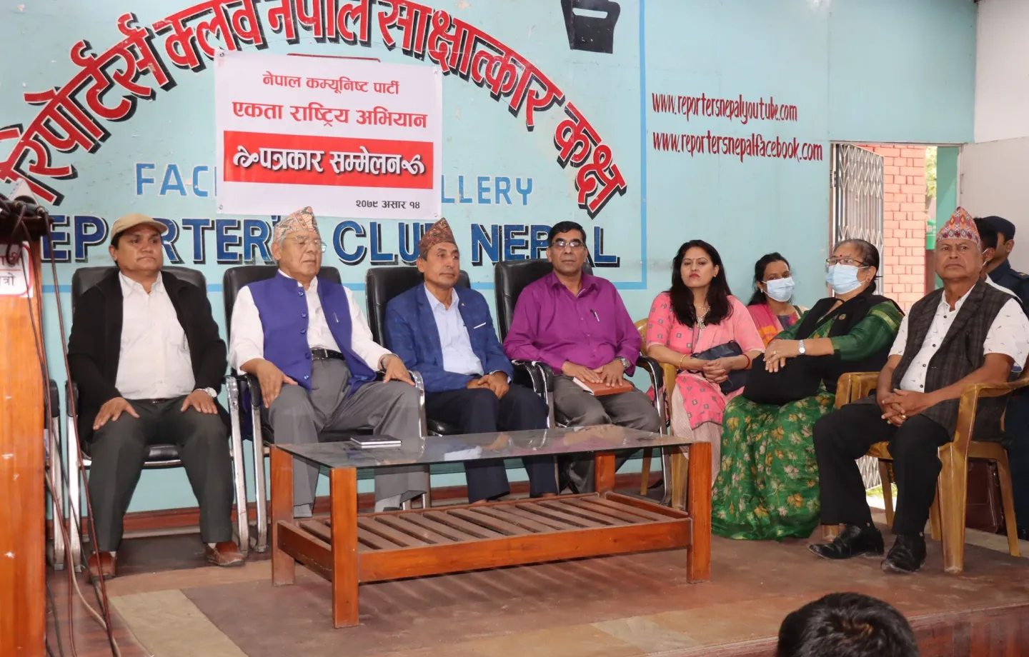 अदालतले कम्युनिष्टलाई शत्रुतापूर्ण अवस्थामा पुर्‍यायो: गाैतम