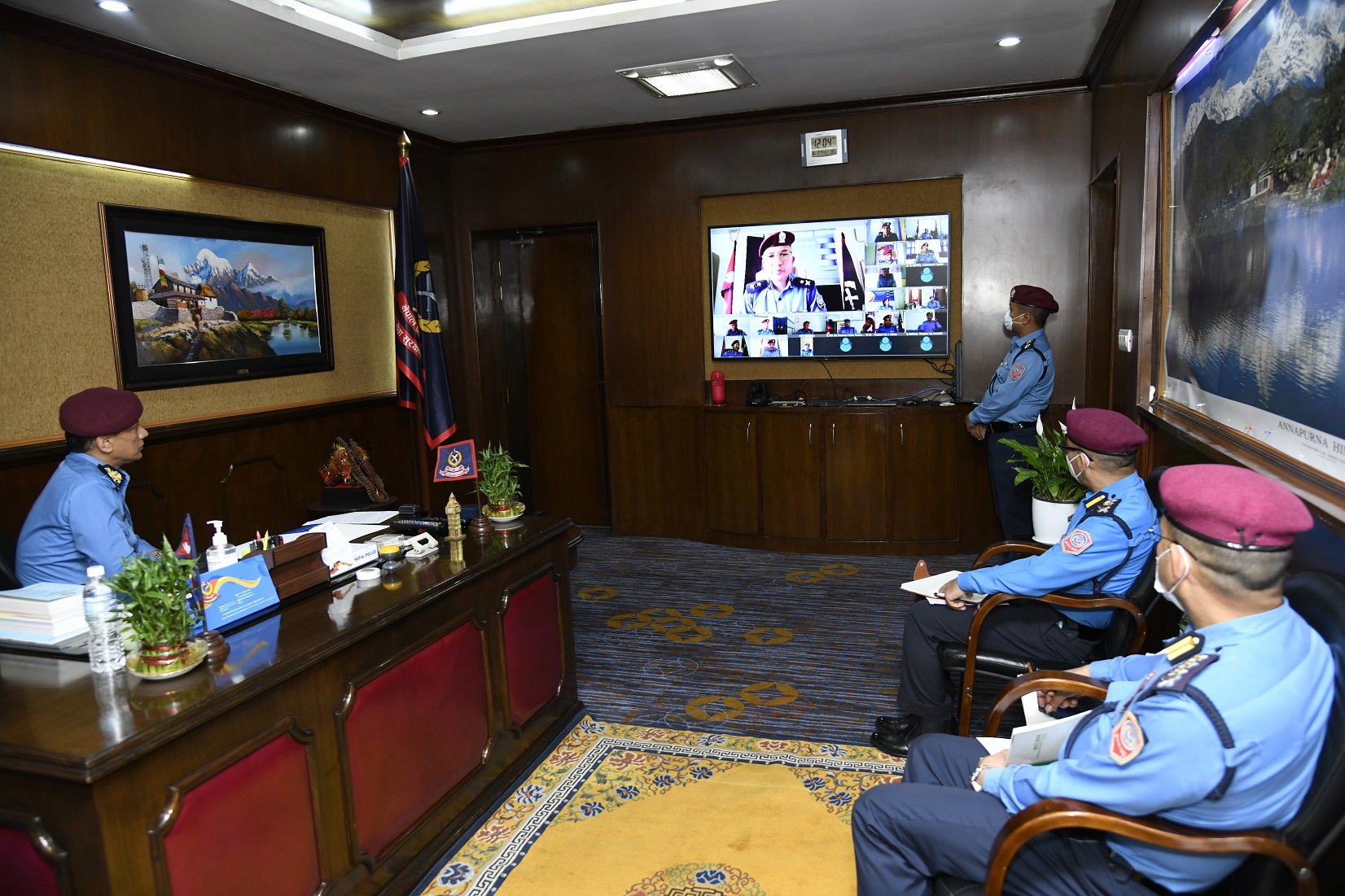 कानून कार्यान्वयनमा कठोर रूपमा प्रस्तुत हुनुपर्नेमा प्रहरी महानिरीक्षककाे जाेड