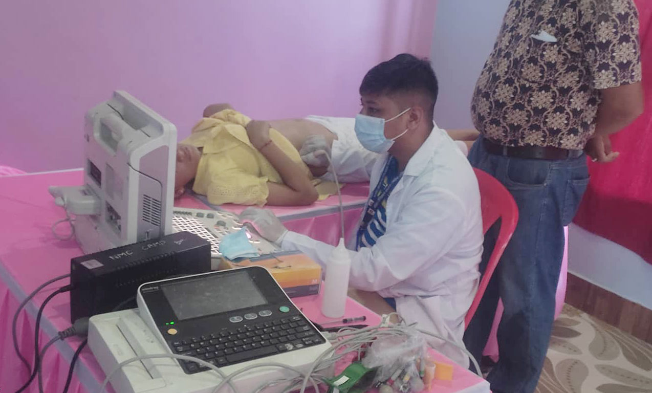 नोबेलको स्वास्थ्य शिविरवाट विराटचोक आसपासका ७ सय विरामी लाभान्वित