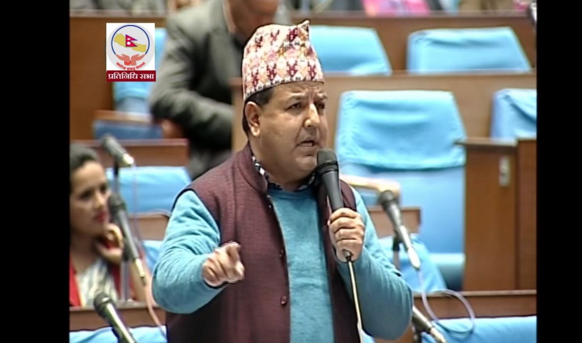 सांसद सुनिल शर्माकाे प्रश्नः हातमा एक रुपैयाँ नभएका भिखारीलाई मात्रै ल्याएर टुरिस्ट इण्डस्ट्री चलाउने हो ?