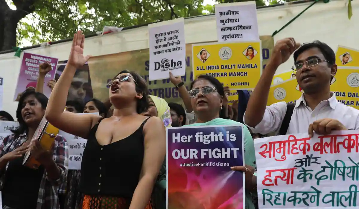 भारतमा सामूहिक बलात्कारीलाई रिहा गरेकोमा देशभर प्रदर्शन