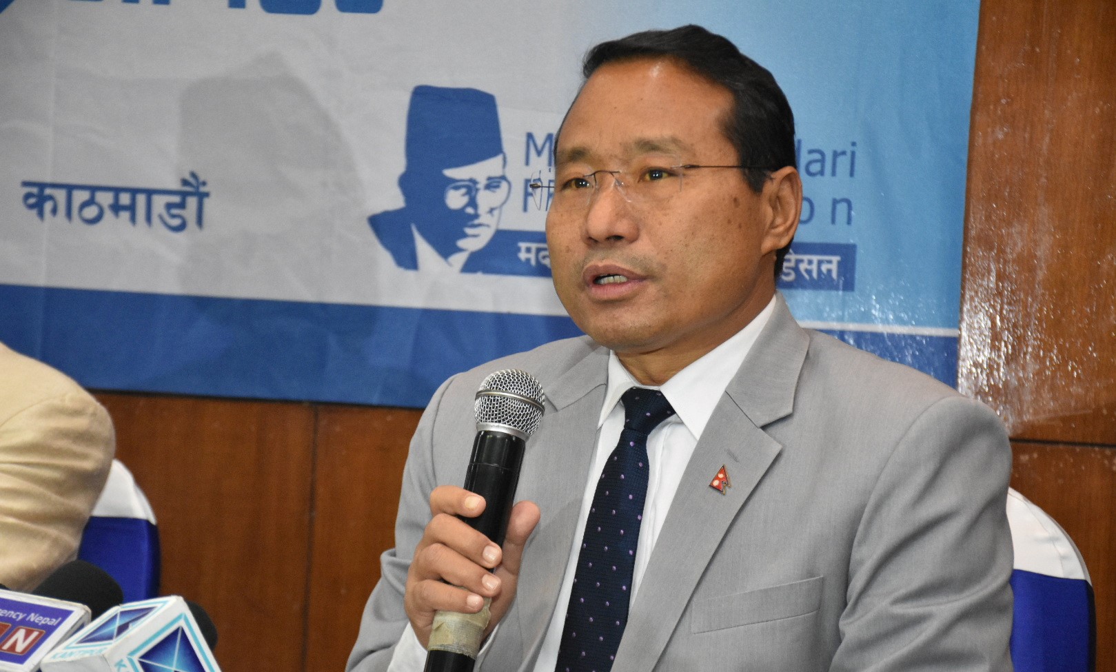 ‘नेपाली सेनाको व्यावसायिक निष्ठामा कुनै शंका छैन’