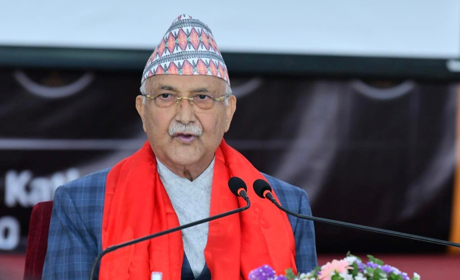 चुनाव चिह्नको रङ बदल्ने कुरा सामान्य हुँदै होइन : ओली