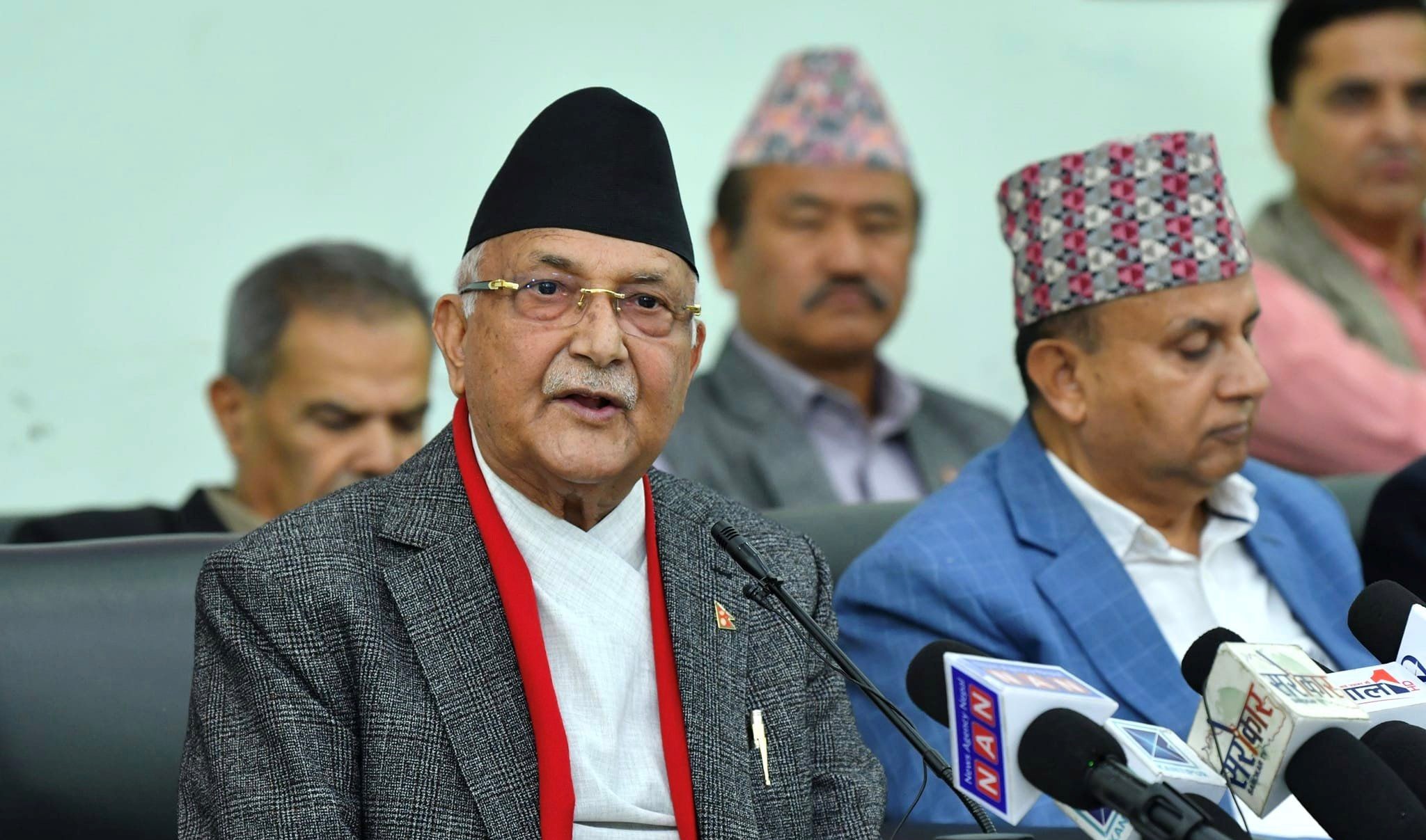निर्दोषलाई फसाउने खेल भए त्यसकाविरूद्ध एमाले दृढतापूर्वक उभिन्छः केपी शर्मा ओली