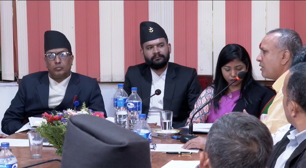 होटल, रेष्टुरेन्टका शौचालय सार्वजनिक रुपमा प्रयोग गर्न व्यवस्था गर्ने, कल सेन्टर स्थापना गर्ने