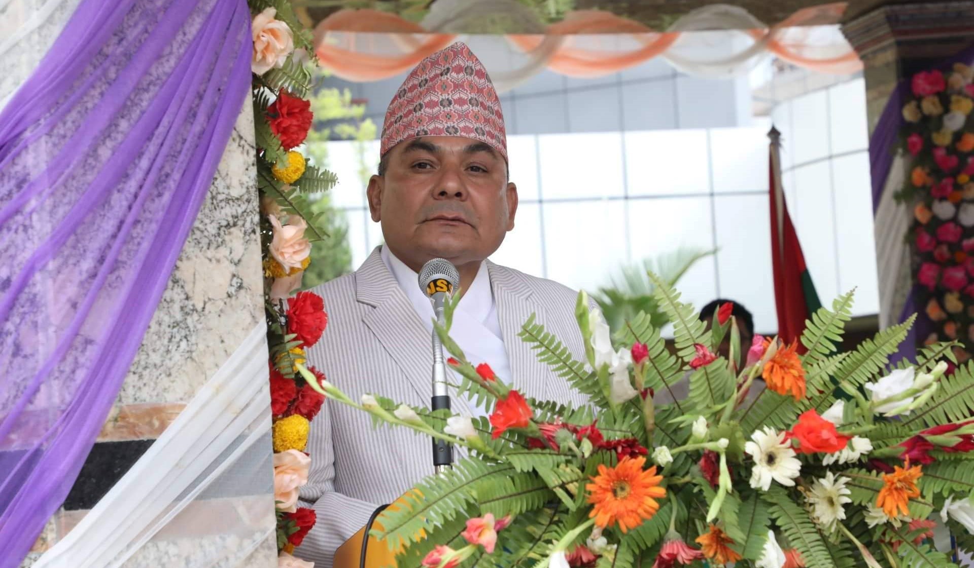 ‘मलाई नेपालमा मेडिकल कलेज सञ्चालन गर्न दिएनन्, अब दुबईमा खाेल्छु’ दुर्गा प्रसाईं